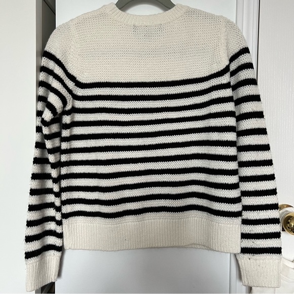 Stripped Sweater - Picture 2 of 5
